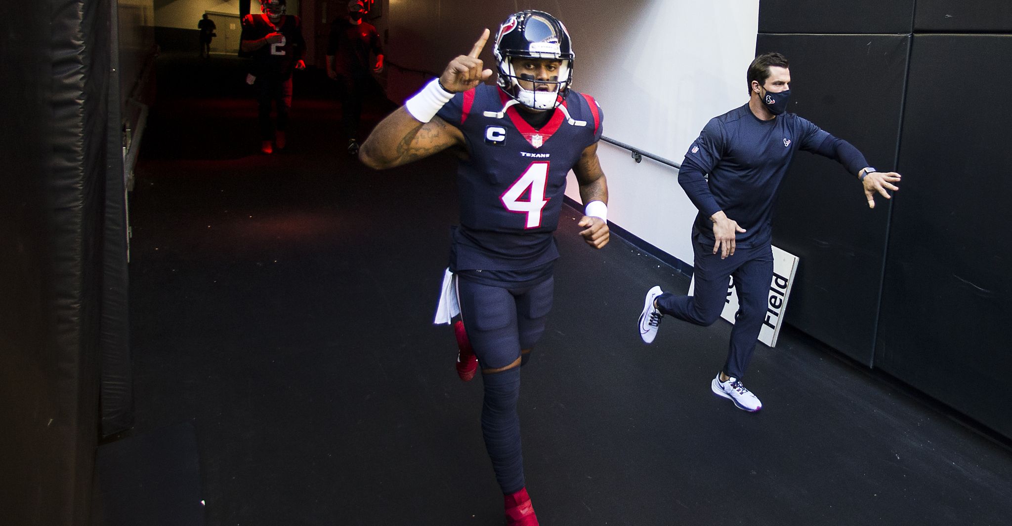 Houston Texans quarterback Deshaun Watson (4) runs against the