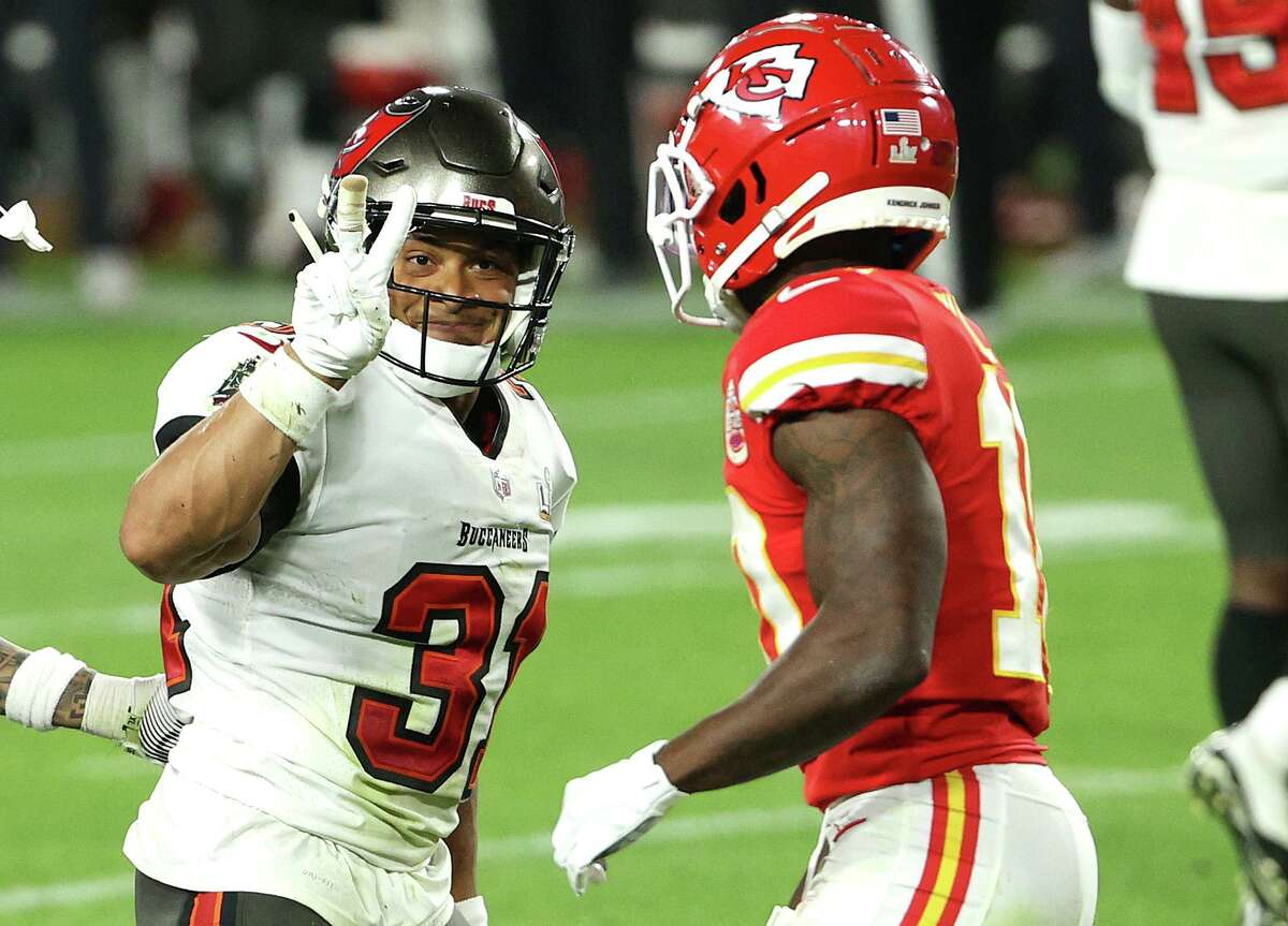 The Woodlands alum Antoine Winfield plays key role in Bucs' victory