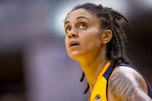 Spurs add WNBA's Candice Dupree to coaching staff