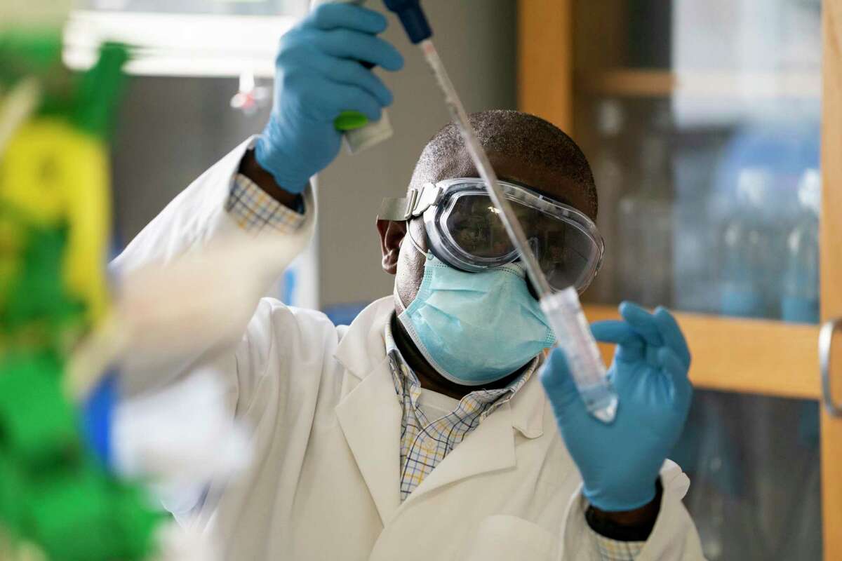 Texas A&MUniversity has become the first university in the state to surpass $1 billion spending on research within a year. College officials announced Wednesday that the university spent $1.13 billion on research during the 2020 fiscal year — an increase of 18.8 percent from 2019, during which the university spent $952 million.