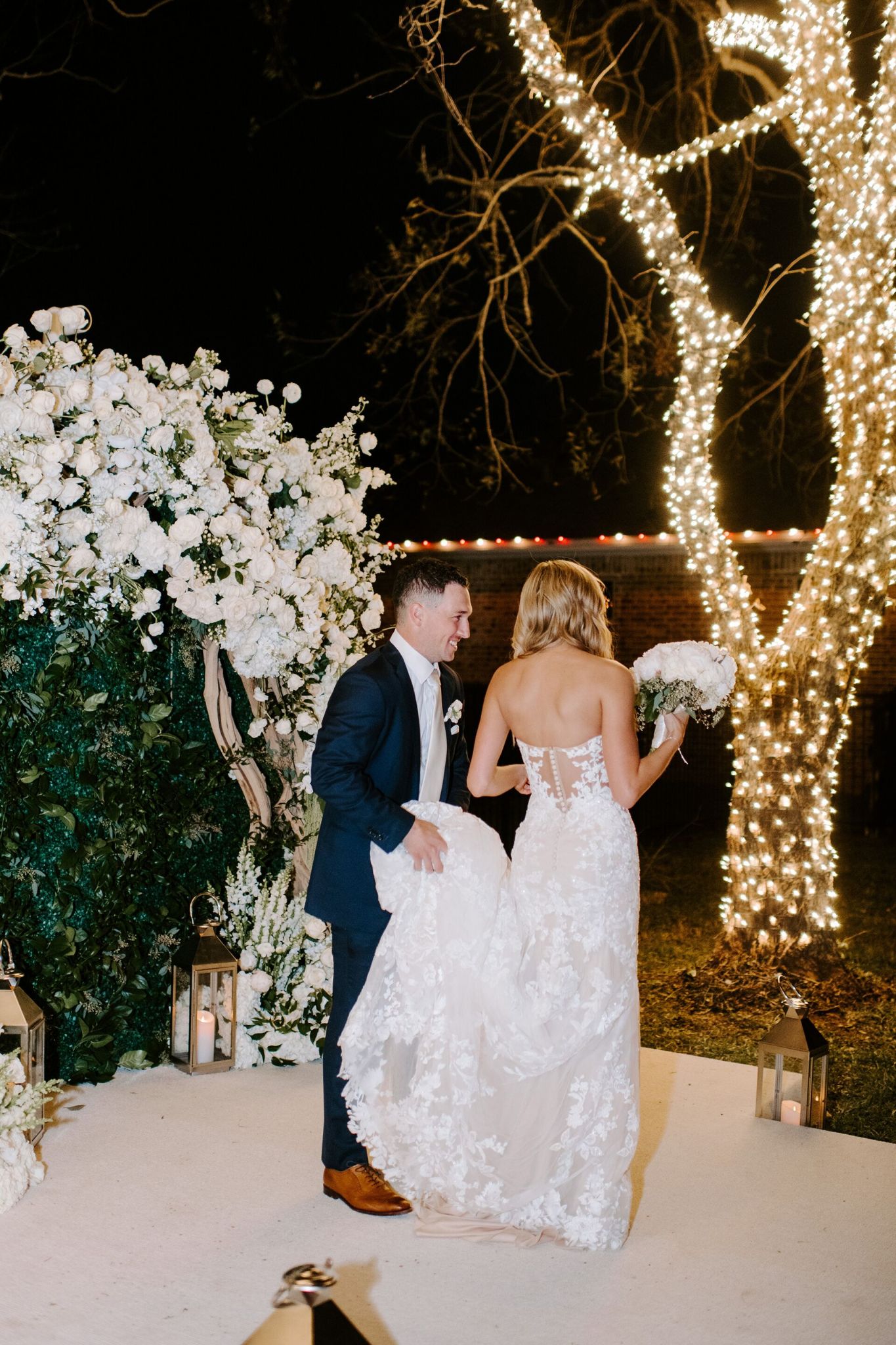 A Paul Wall performance, other details from Reagan and Alex Bregman's  wedding