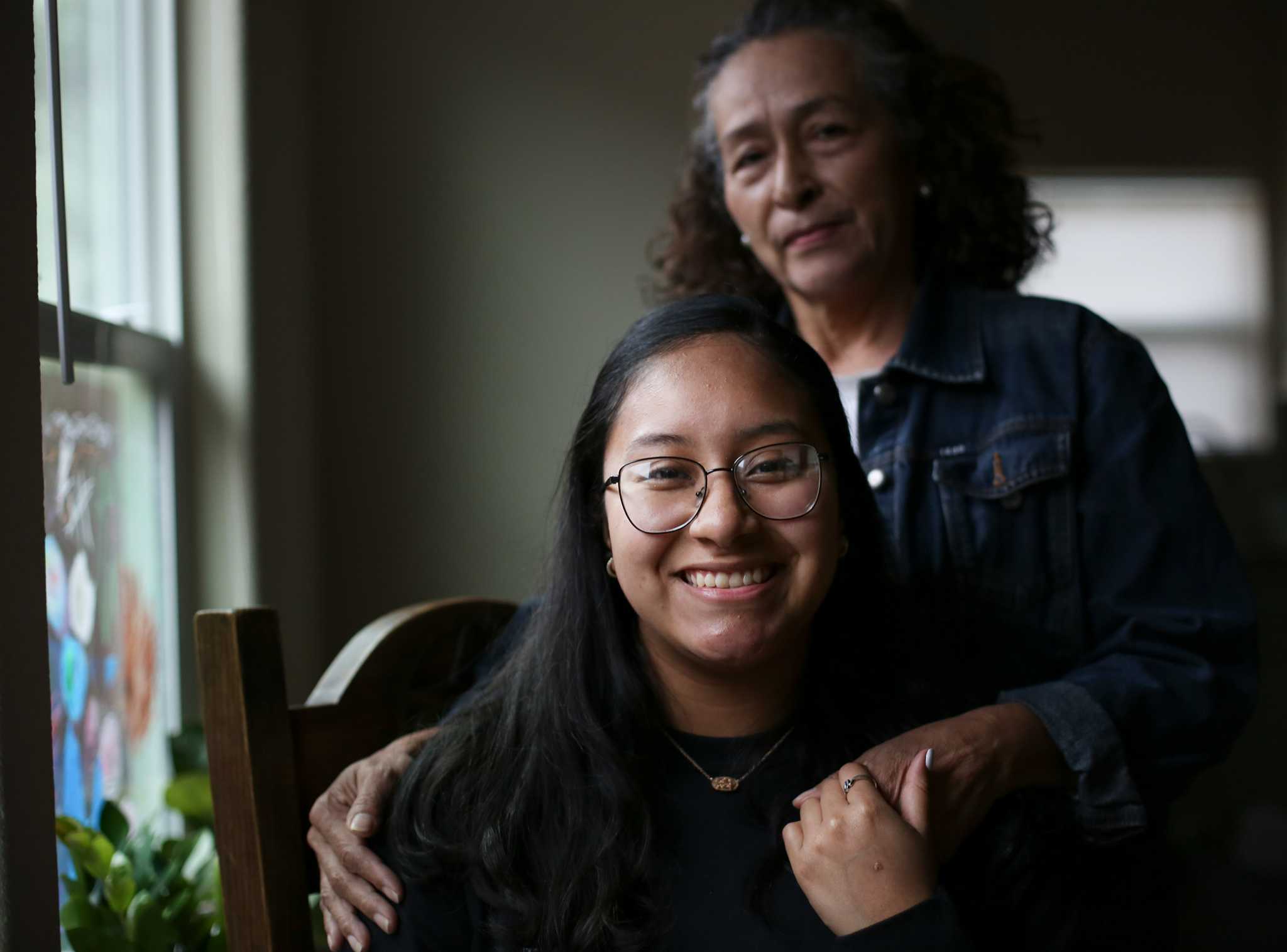 Donations pour in for Houston high school student who emptied college