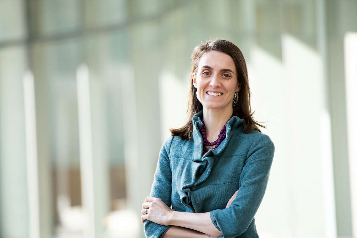 Dr. Joanna Hellmuth is a UCSF cognitive neurologist studying the phenomenon of peristent 'brain fog' in patients who have recovered from COVID-19.