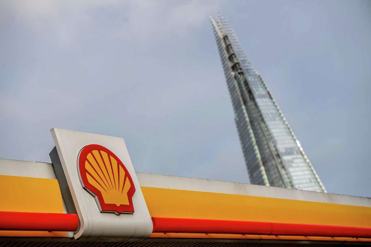 A Royal Dutch Shell petrol station in view of The Shard skyscraper in London last week. The oil major has announced its goal of achieving net-zero emissions by 2050.