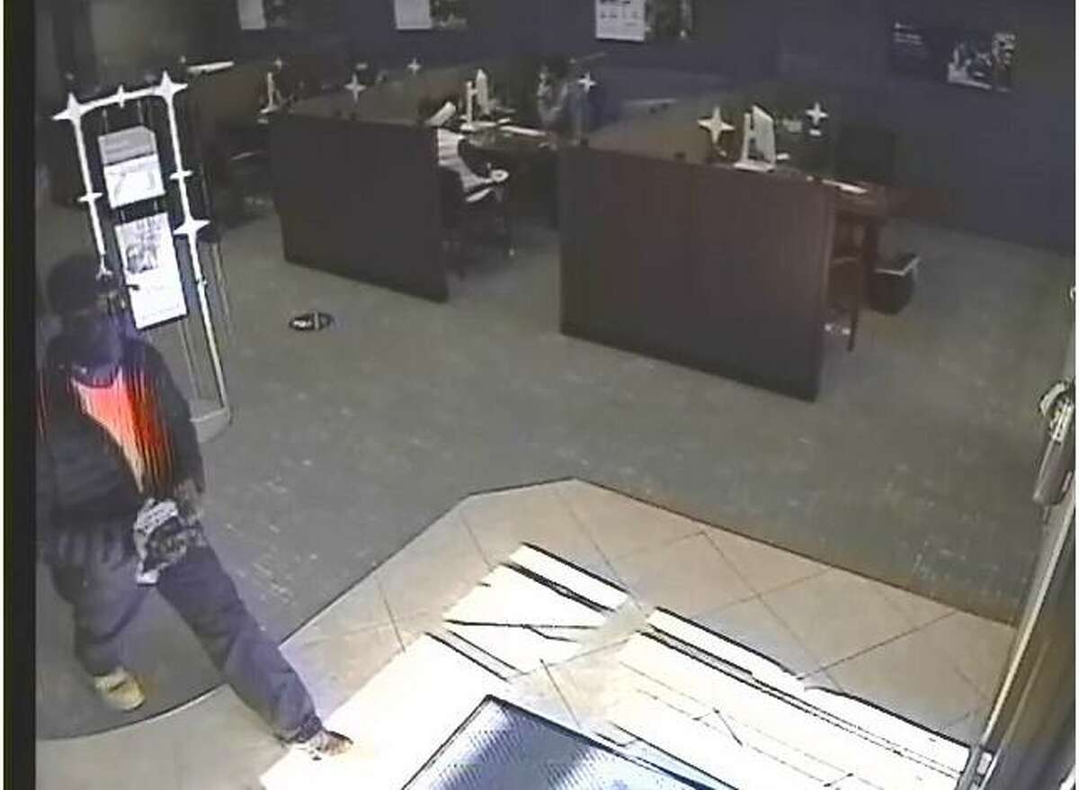Police are searching for the individual, above, who robbed Chase Bank, 675 Bridgeport Ave., Friday, Feb. 12. Anyone who recognizes this individual is asked to contact Shelton Police Department at 203-924-1544.
