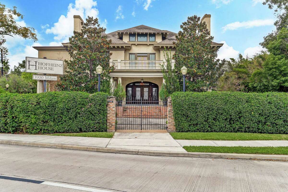 a-bona-fide-landmark-the-hofheinz-house-birthplace-of-the-astrodome