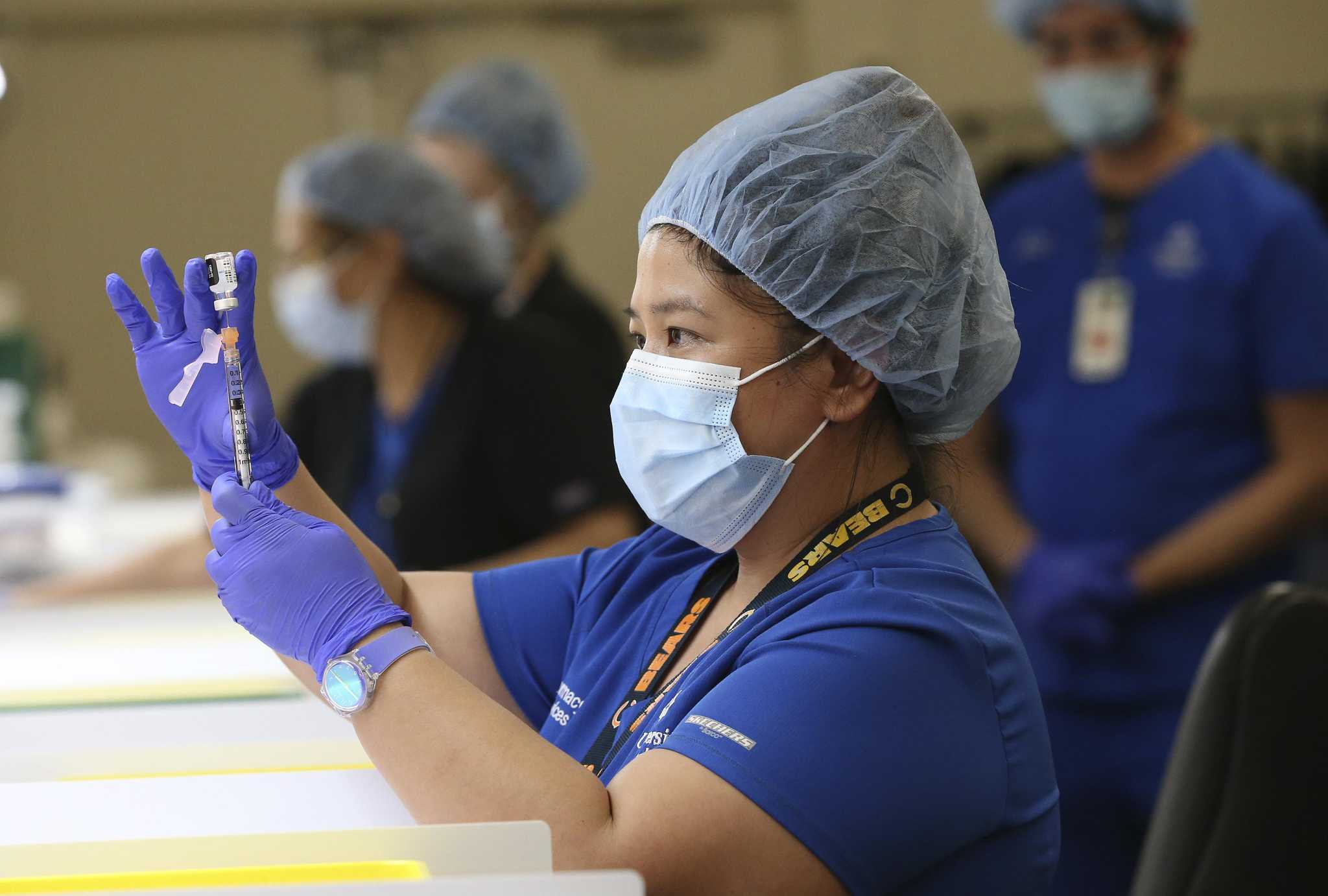 Schertz winding down its COVID vaccine clinics as hospitalization rates fall - Vimarsana News