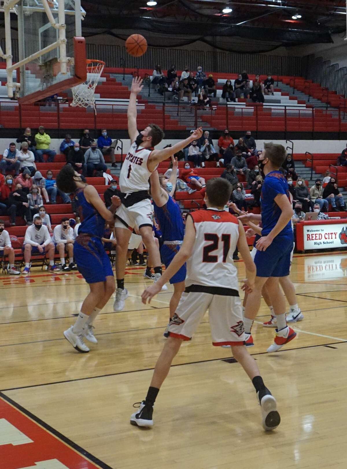 Reed City and Chippewa Hills boys, girls square off in Friday CSAA