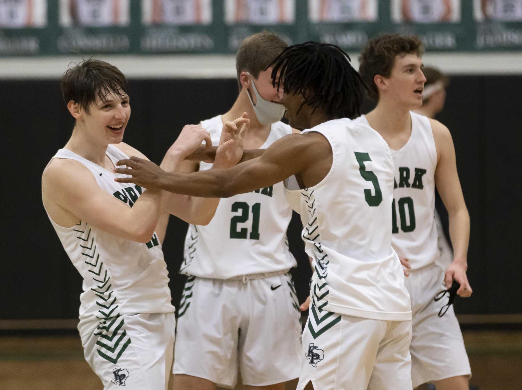 Boys Basketball Kingwood Park wins first district title in school history