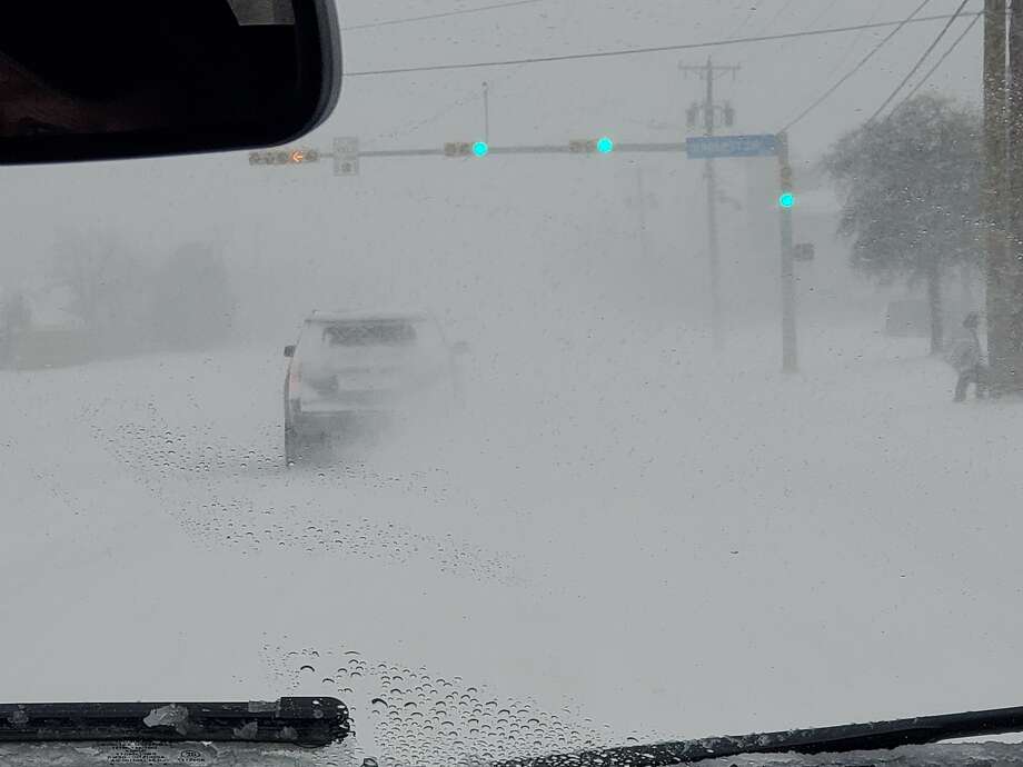 Snow blankets Midland, West Texas - Midland Reporter-Telegram