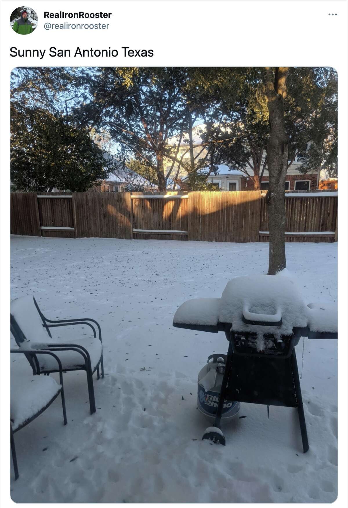 San Antonio reacts to snow on February 15, 2021