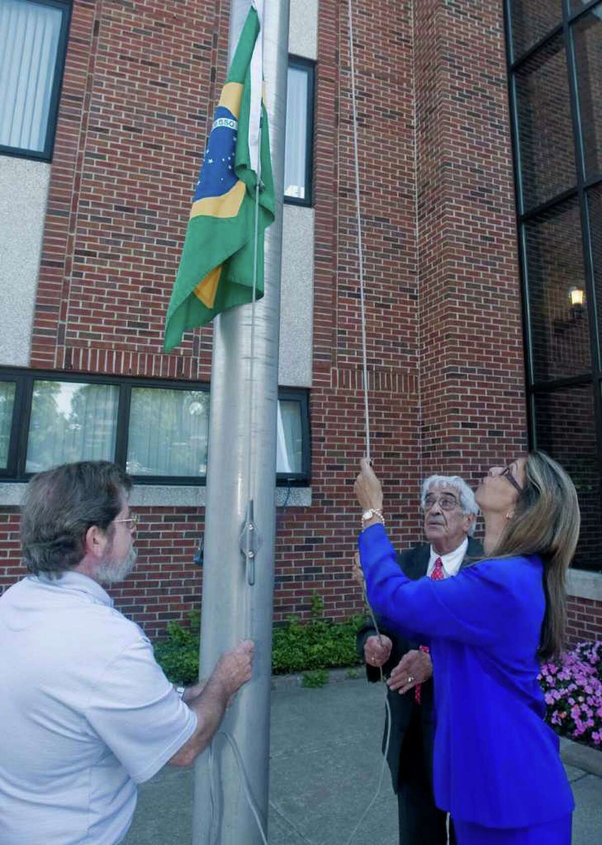 Danbury celebrates Brazilian Independence Day with flag raising