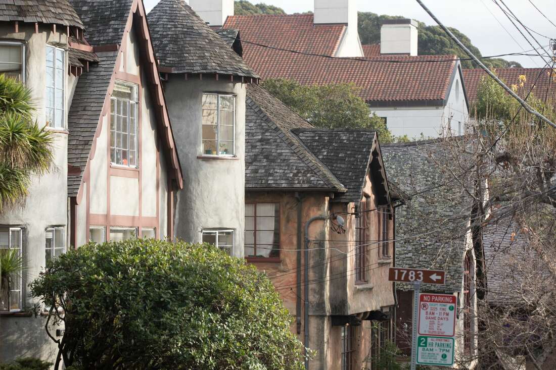 The fairy-tale village 5