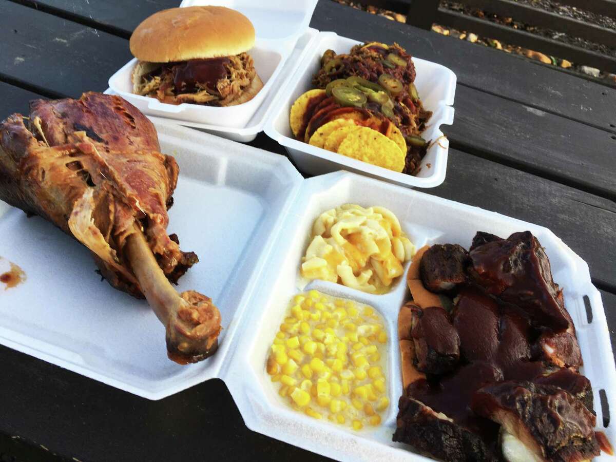 Schertz’s Purple Pig BBQ excels at Midwest barbecue’s rib tips and is