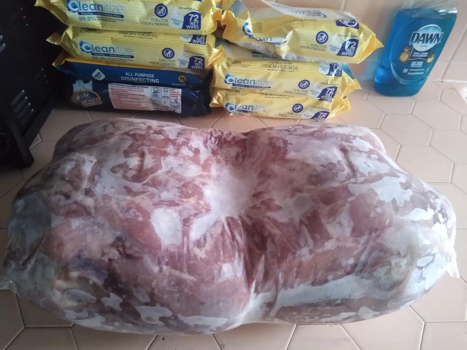 'I got y'all': San Antonio man cooks massive slab of meat to feed hungry, powerless - Vimarsana News