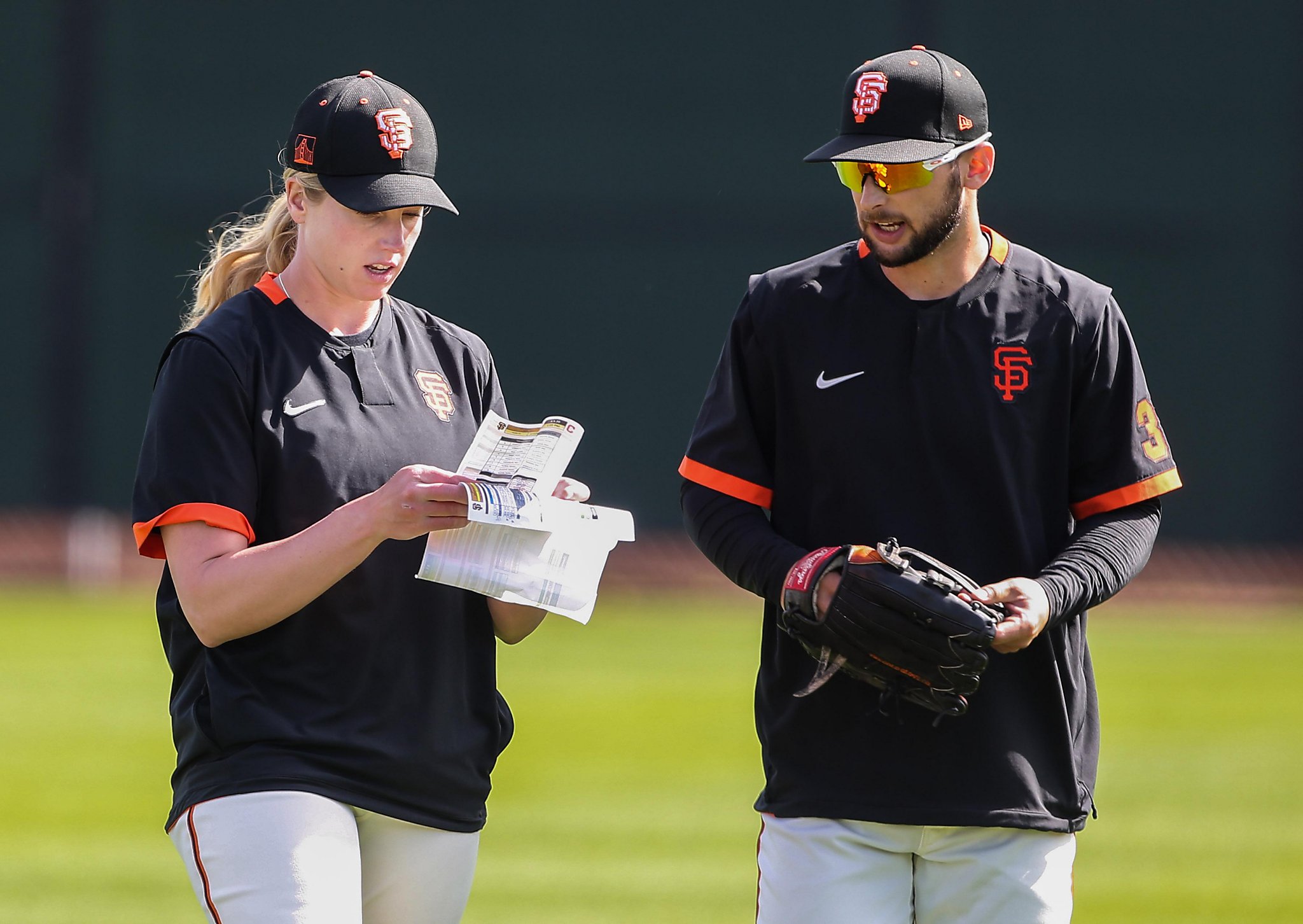 Giants' coach Alyssa Nakken honors childhood mentor Gabe Abelia - Vimarsana News