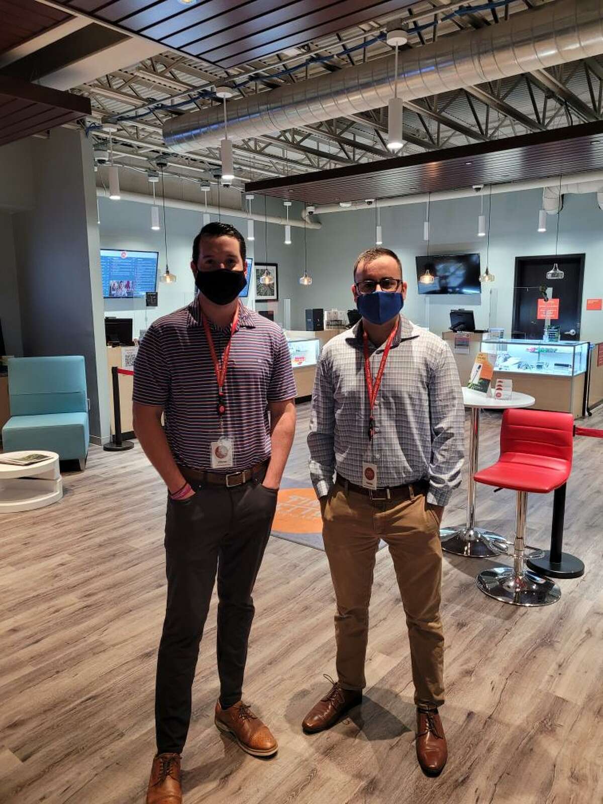 EZMEDCARD founders Julien Debelle Duplan (left) and Daniel Remiszewski (right) at the Fine Fettle dispensary during a guest visit.