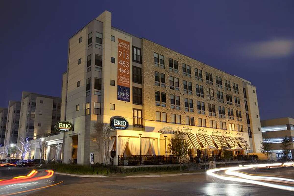 Madera Residential acquired the 620-unit Domain and Lofts at CityCentre at 811 Town and Country Blvd.