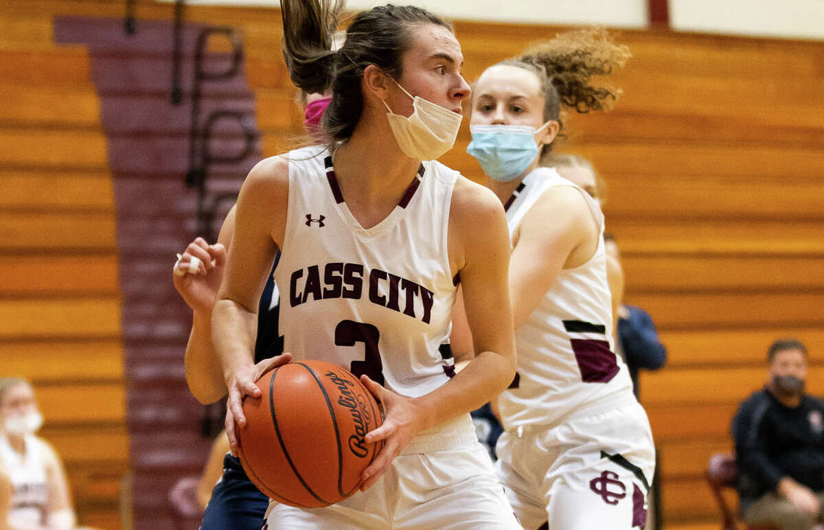 The Cass City girls basketball team wrapped up its regular season in style on Thursday night, picking up a 47-31 victory over visiting Vassar.