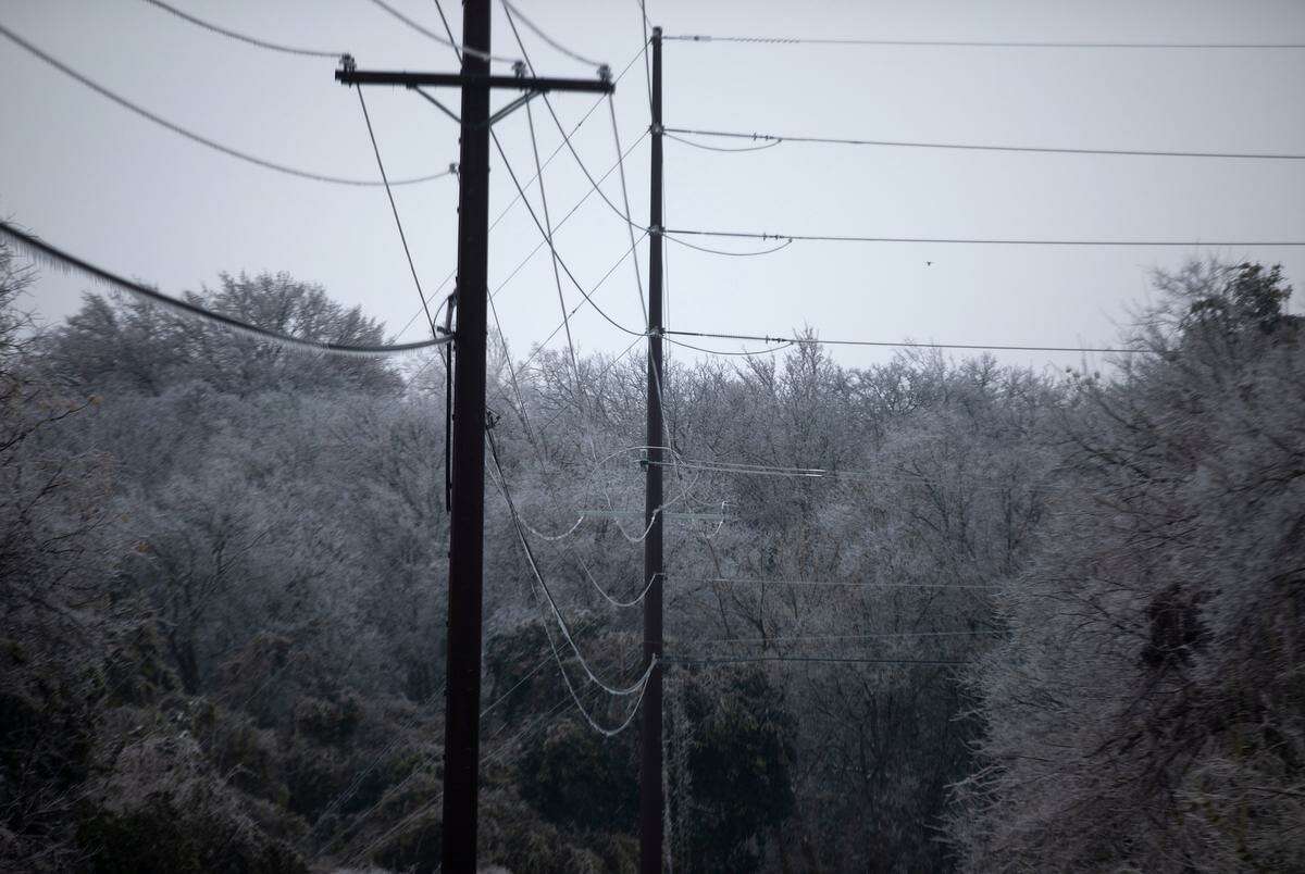 cold strains power grids new storm