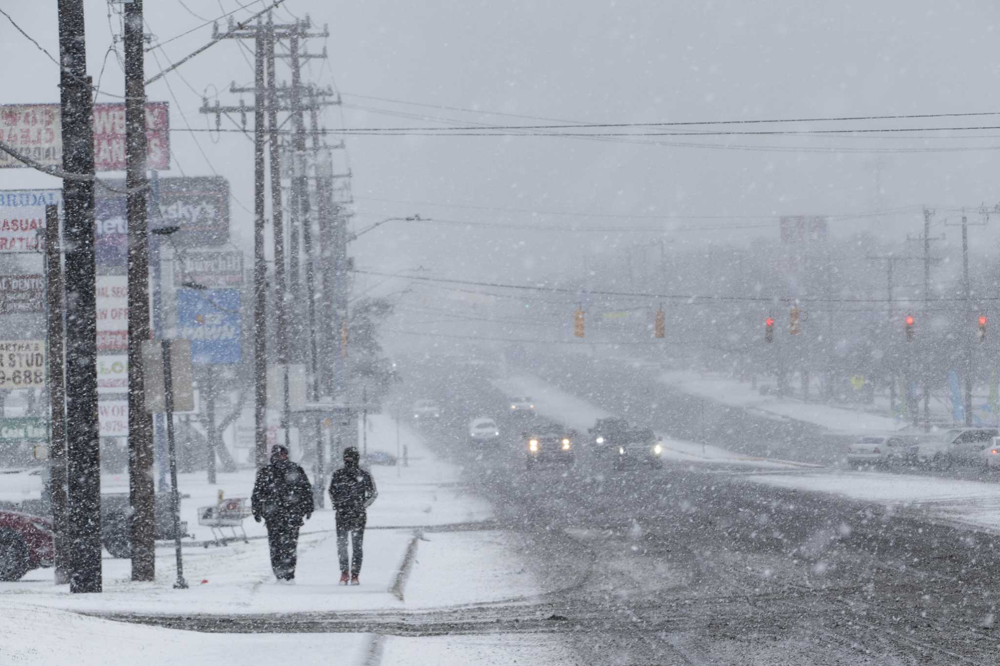 Weather disrupting San Antonio internet, cell phone, cable services - Vimarsana News