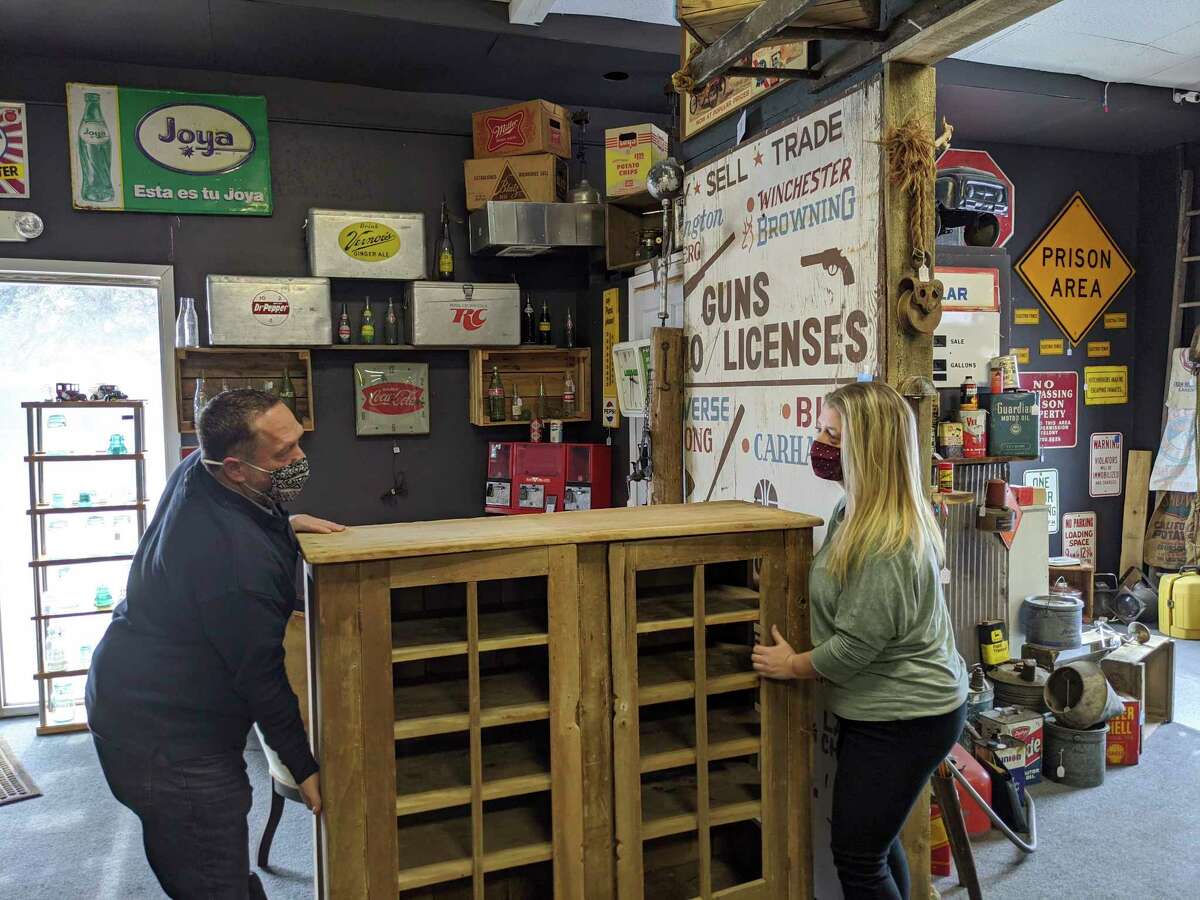 Beaverton Antique Mall draws from around the state