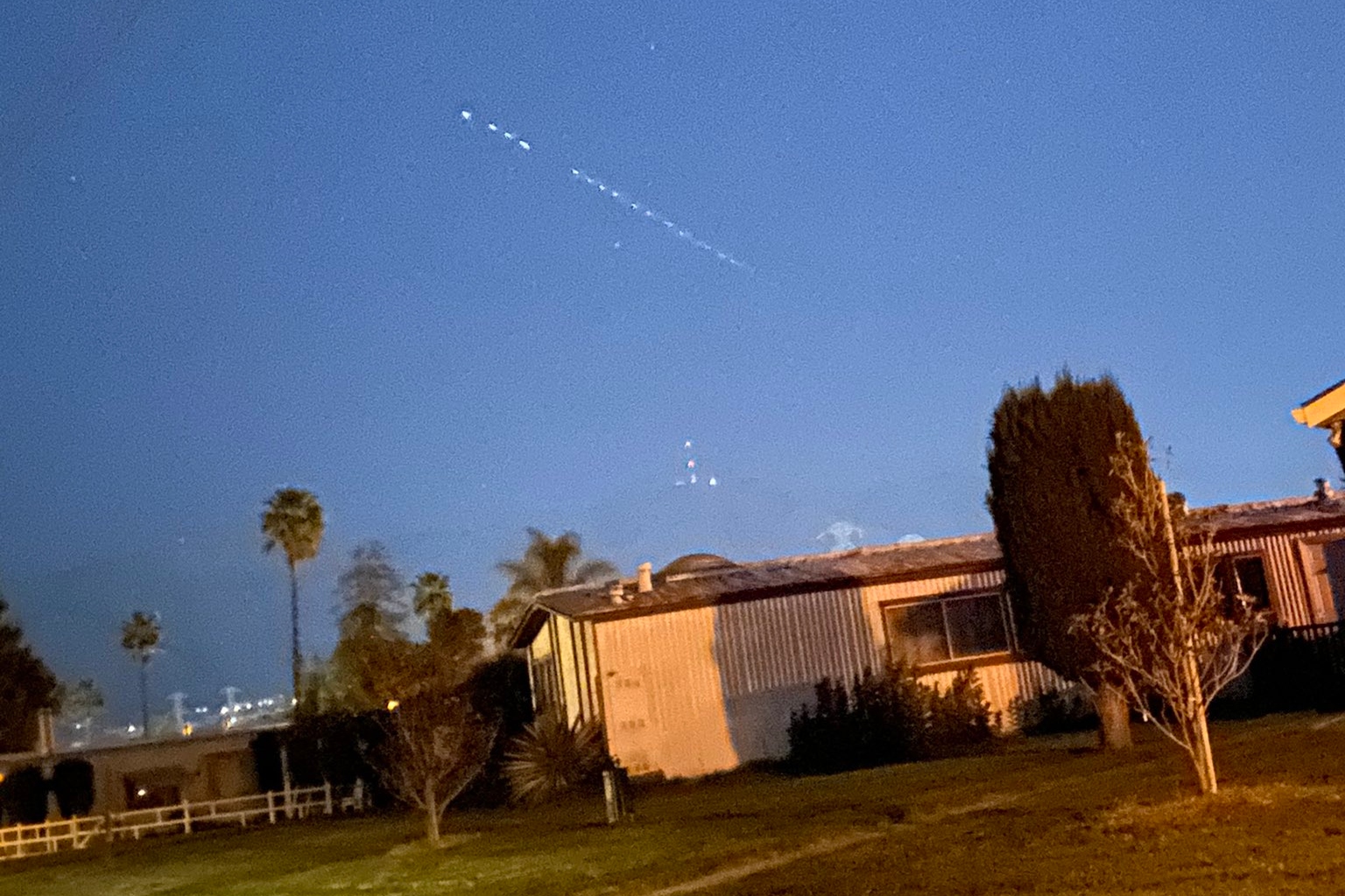 Strange and mysterious string of lights spotted in Bay Area sky