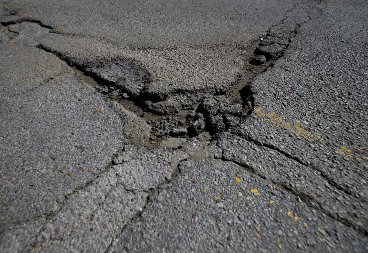 These Houston neighborhoods are riddled with the most potholes