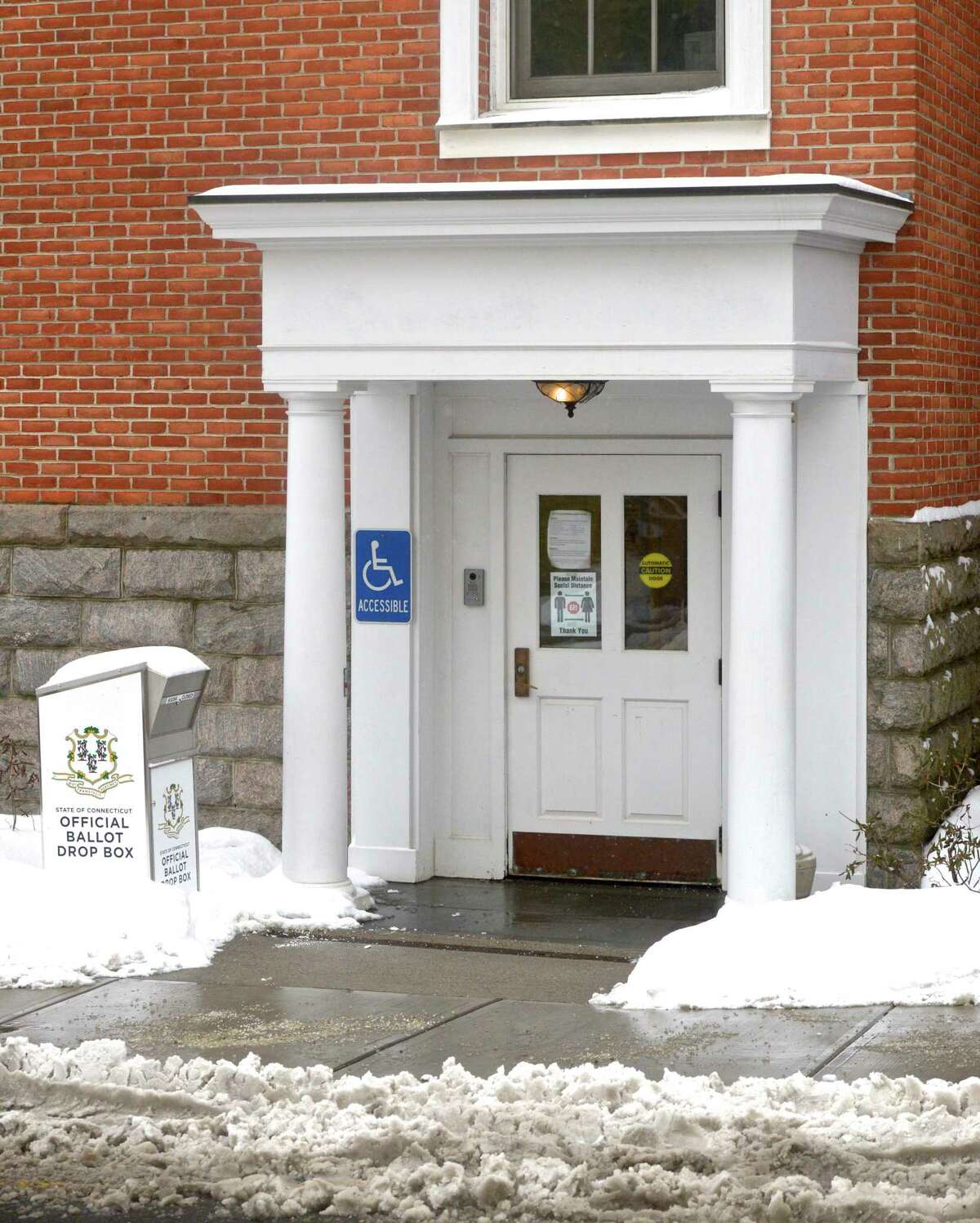 ‘Right thing to do’ Ridgefield chips away at ADA compliance to