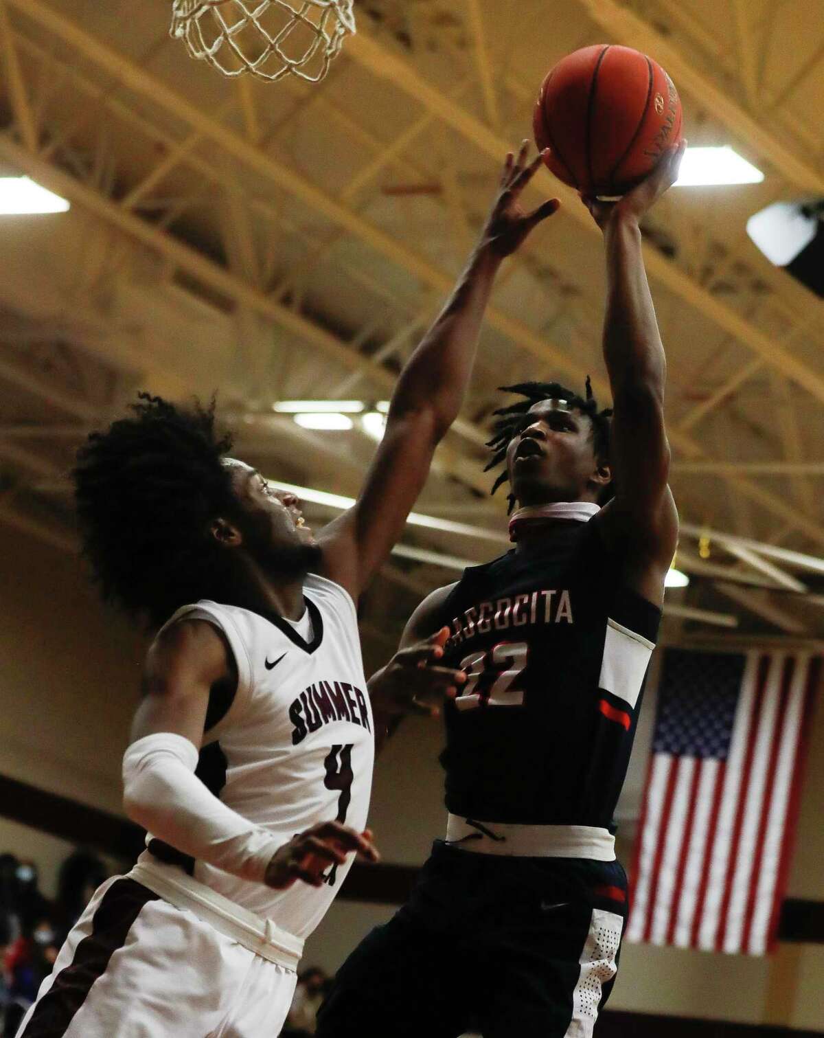 during the first quarter of a District 21-6A high school basketball game at Summer Creek High School, Wednesday, Dec. 16, 2020, in Atascocita.