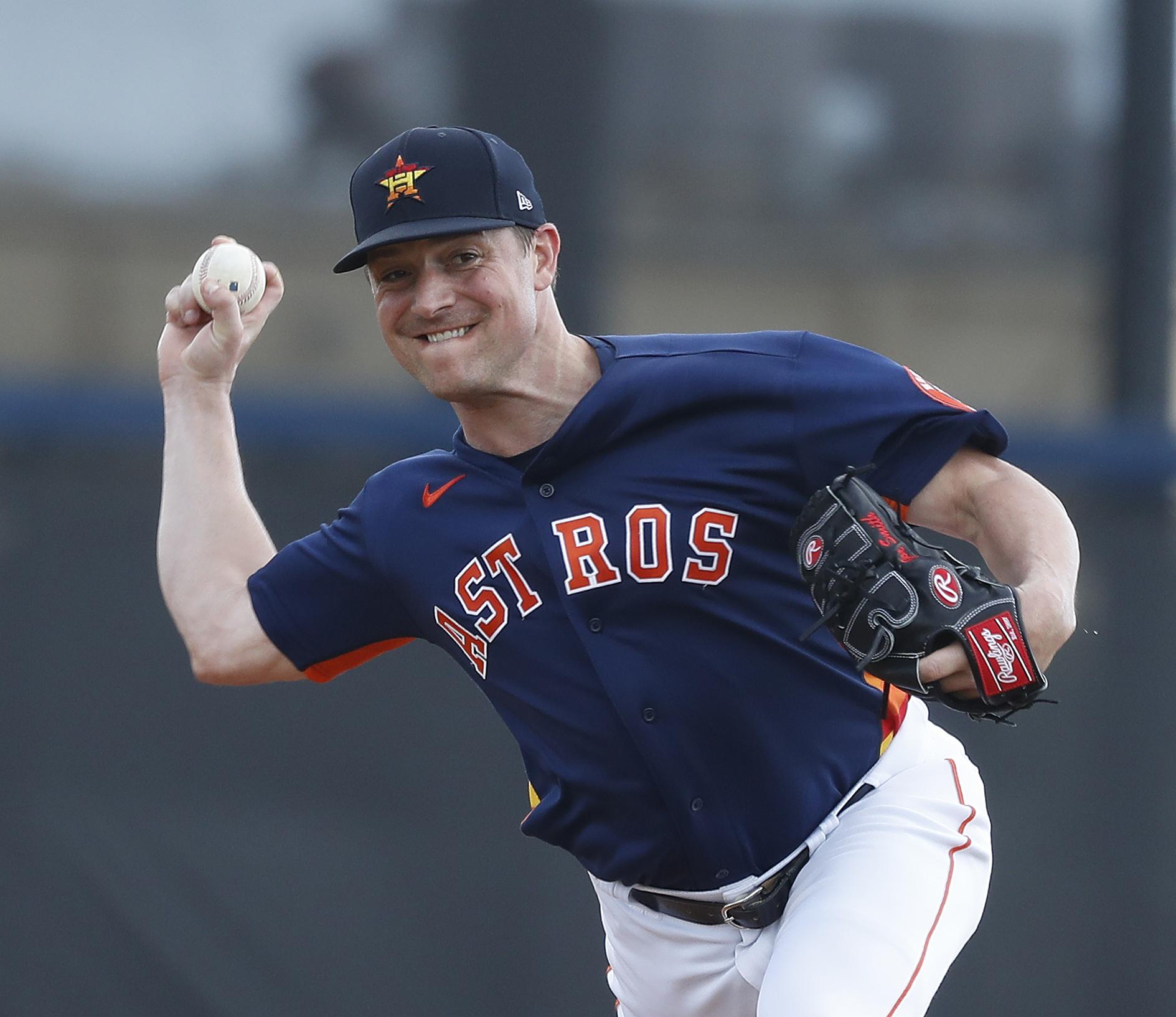 After No Ordinary Season Joe Smith Glad To Be Back With Astros