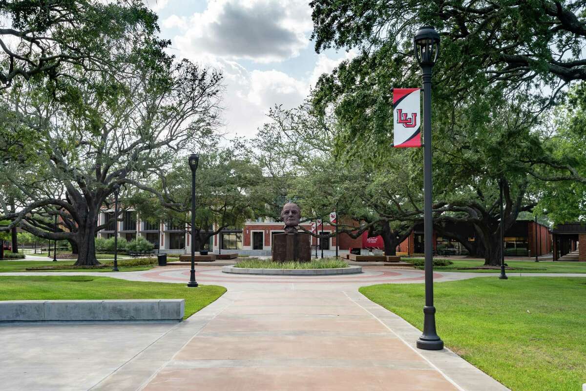 Lamar University quad on the campus in Beaumont, TX. Photo made on July 16, 2020. Fran Ruchalski/The Enterprise