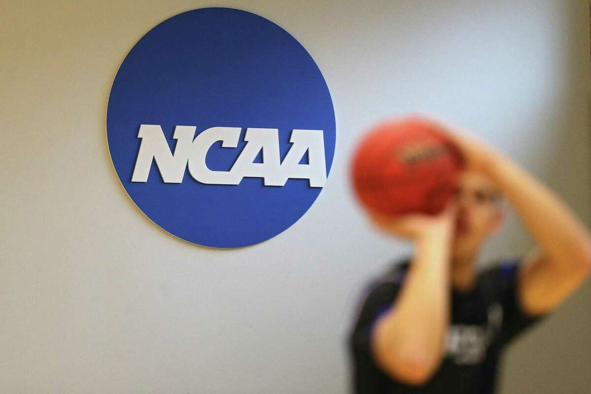 The NCAA’s limitation on the spring recruiting cycle has been met with irritation by high school players and coaches at both the prep and collegiate levels. (Patrick Smith/Getty Images/TNS)
