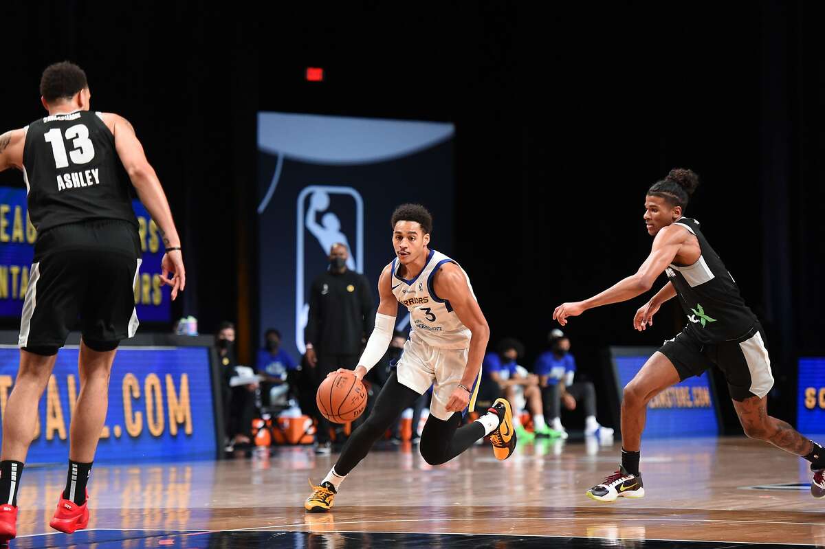 In eight games with the Santa Cruz Warriors this season, Jordan Poole is averaging 22.4 points on 43.7% shooting (35.9% from 3-point range), 3.8 assists and 4.4 rebounds.