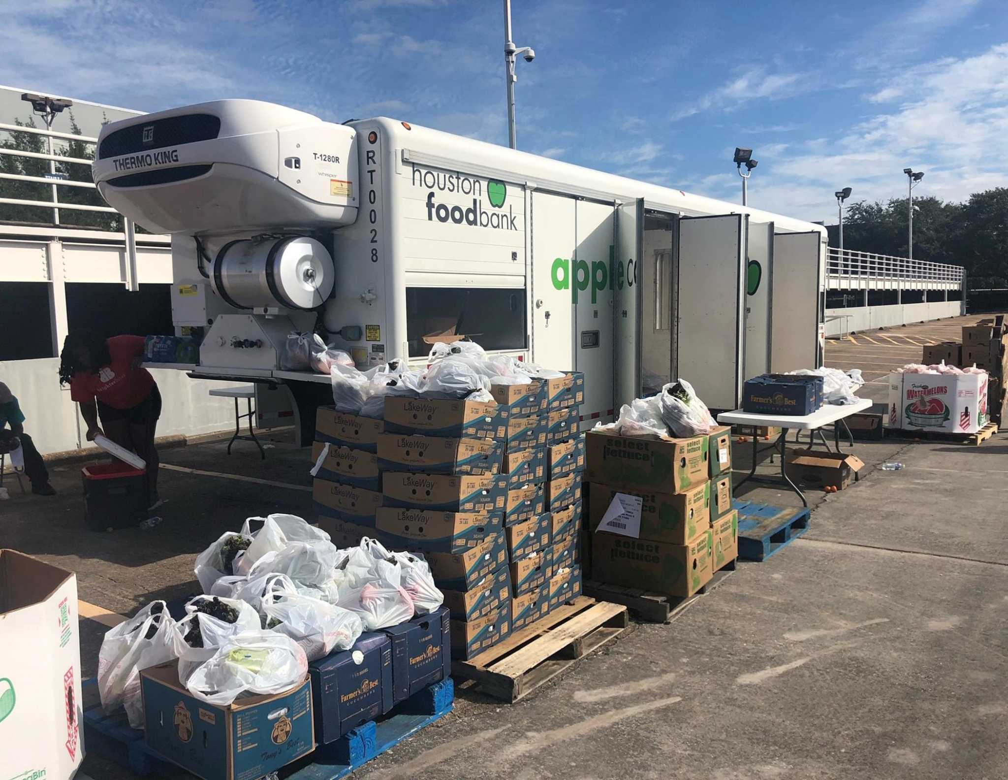 Lone Star College-Houston North distributing food to those ...