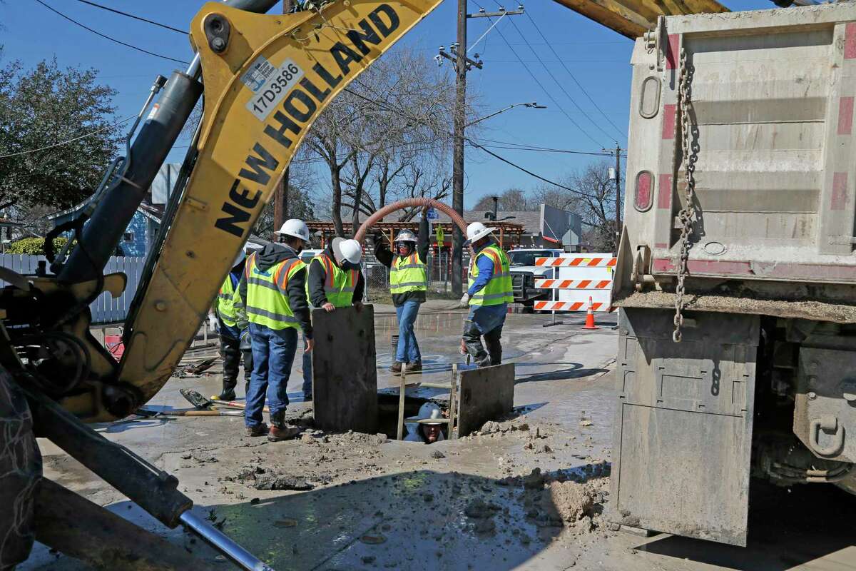 Buying backup generators for San Antonio water pumping stations could