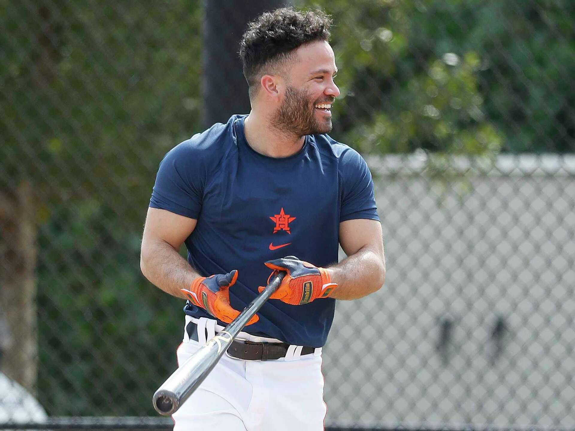 Astros' Jose Altuve pursues season of redemption