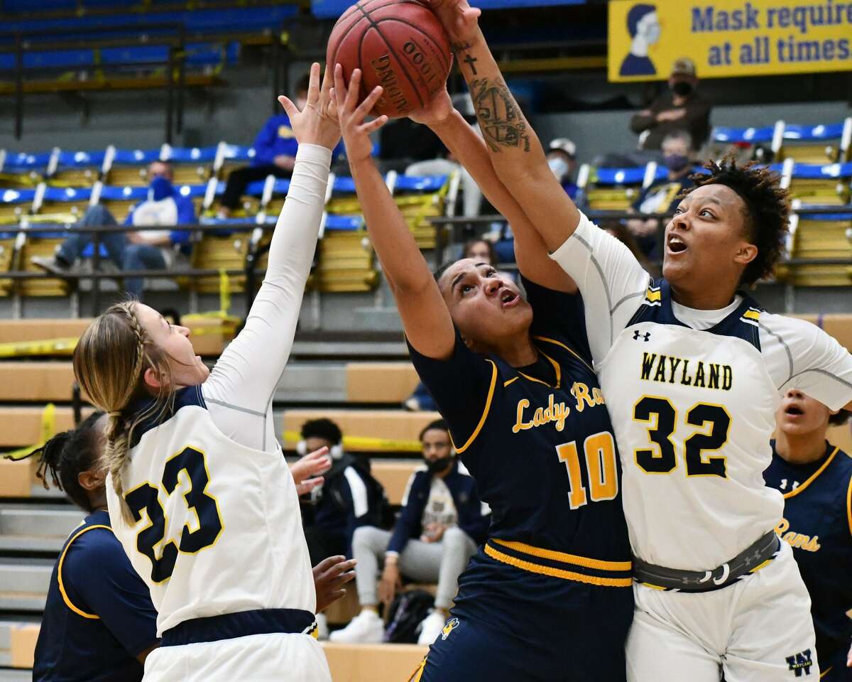 Tayjanna McGhee-Pleasant (32), Ashlyn Shelley (23) and the Wayland Baptist Flying Queens will take on Oklahoma City in the semifinals of the Sooner Athletic Conference tournament on Friday.