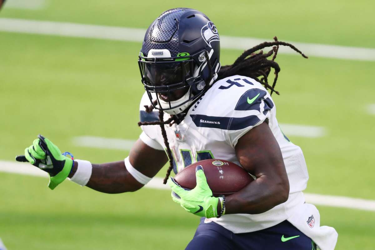 seattle-seahawks-re-sign-running-back-alex-collins