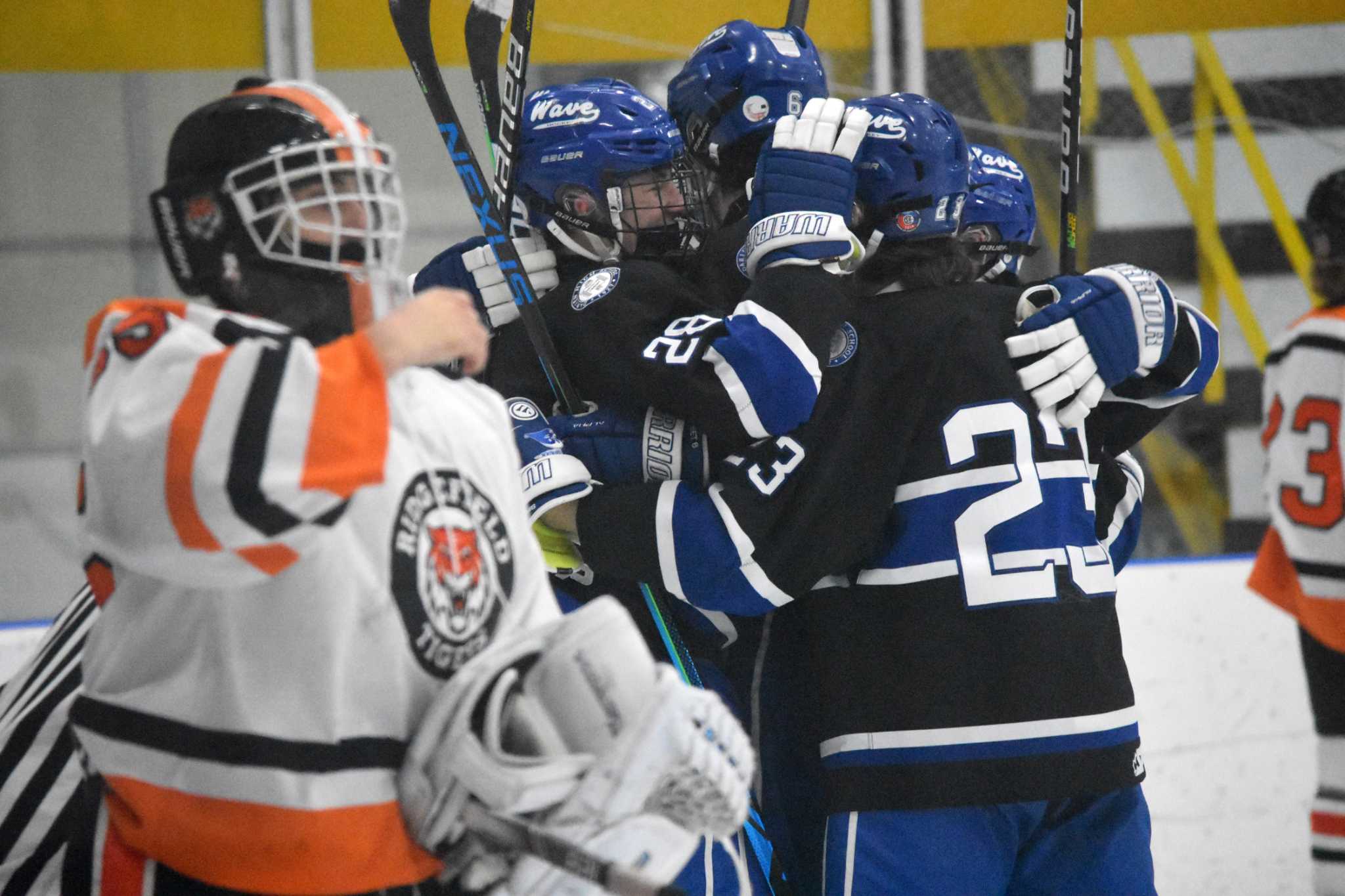 Darien Rife Darien gets back in the win column with road victory over Ridgefield