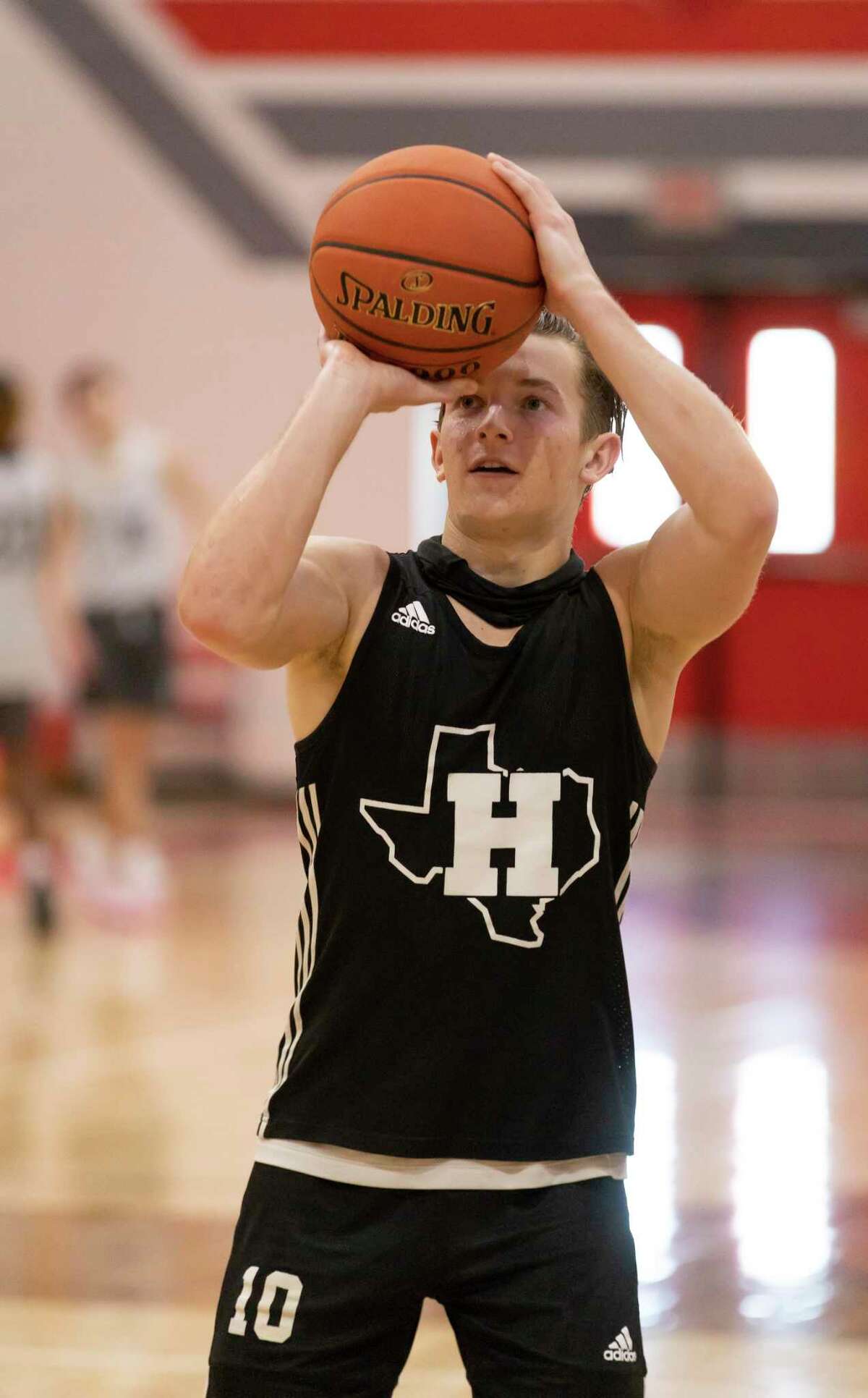 Boys Basketball Hargrave’s Harvey cherishes thresholdcrossing senior