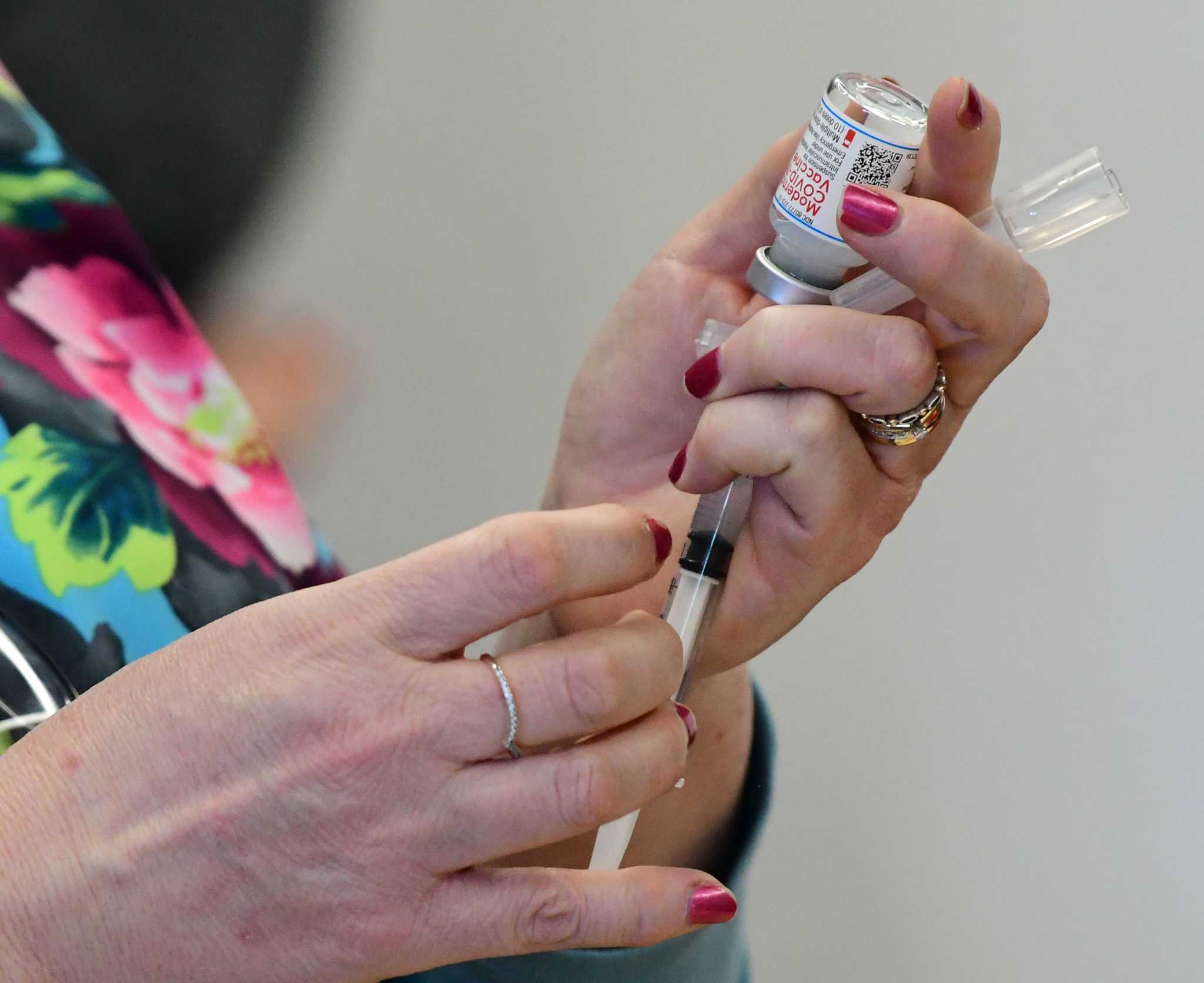 Letter: Pharmacies need to be eligible to administer vaccines to anyone eligible - Vimarsana News
