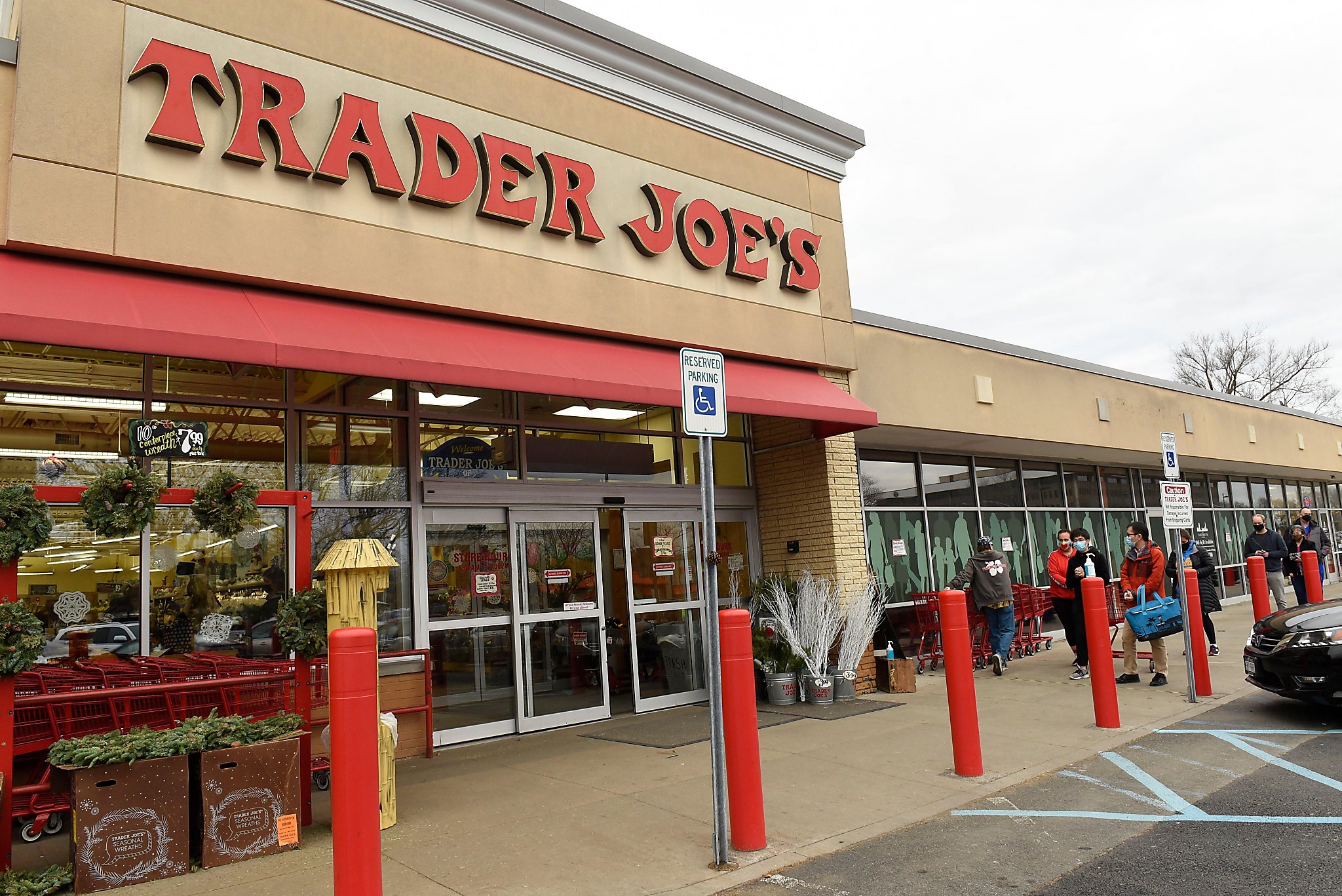 Trader Joe's is slowly getting rid of its seniors-only shopping hours