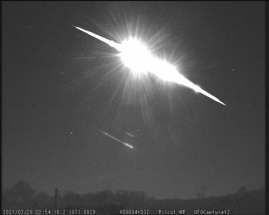 See the wildly bright fireball meteor that lit up the UK sky on Sunday - Vimarsana News