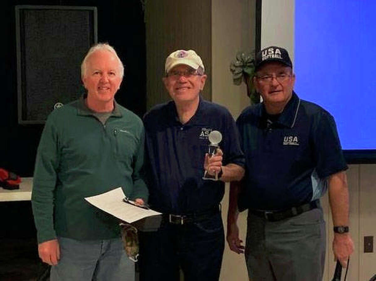 Former Telegraph sports editor Steve Porter was the recipient of the third annual Leroy Emerick Lifetime Service and Dedication Award during the 2021 Riverbend USA Softball State Umpire Clinic Saturday at the Alton Sports Tap. The award recognizes a person’s lifetime of service to ASA/USA softball in the Riverbend. Porter covered the local softball scene for more than four decades in 40 years at TheTelegraph. He was elected to the Illinois Amateur Softball Association Hall of Fame in 2004 and teamed with former ASA Commissioner Chuck McCord in establishing the Don Plarski State Umpiring Award in 1982. Porter, 69, is a 1969 graduate of Triad High School and 1973 SIUE grad. He’s also a member of the Illinois Basketball Coaches Hall of Fame, the Alton City Hall of Fame and the Alton Athletics Hall of Fame.