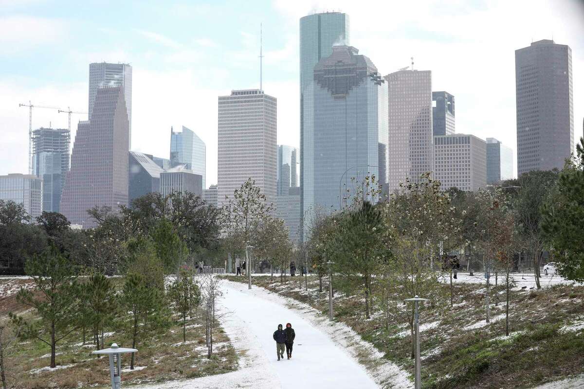 Story photo for Hello, winter. Bye-bye, power grid? [Editorial]