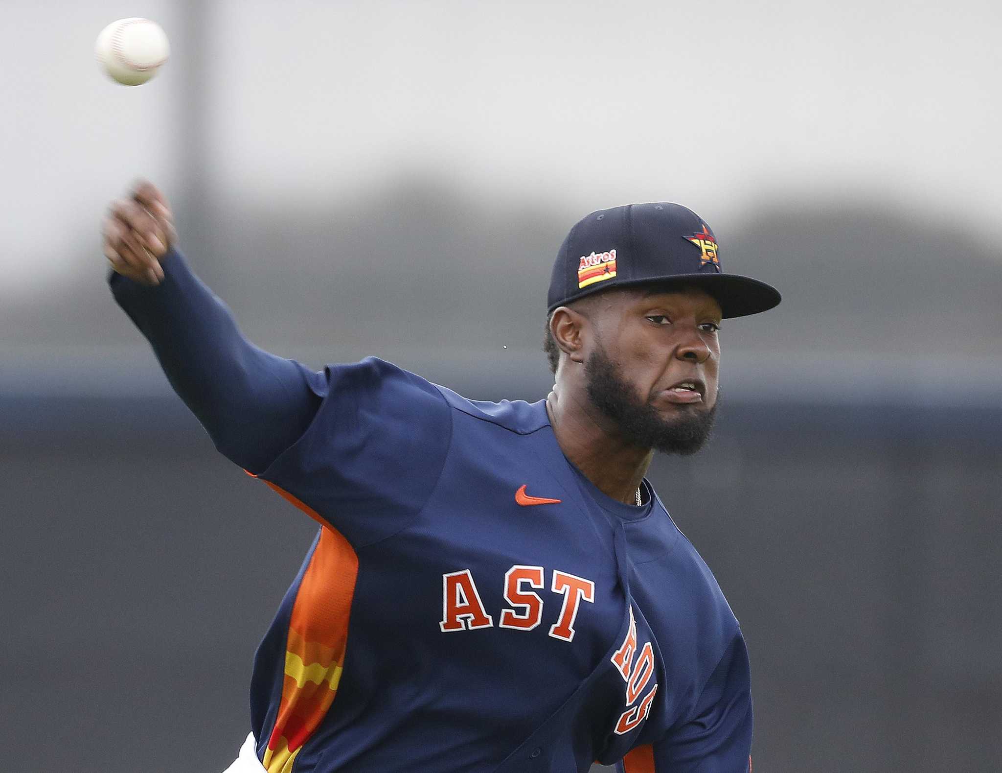 Astros' reliever Andre Scrubb making strong pitch for bullpen spot