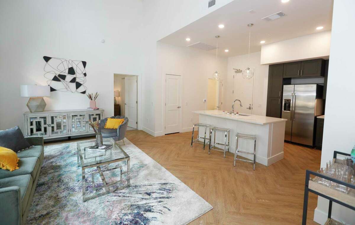 Howard Hughes opens new apartment complex in Woodlands