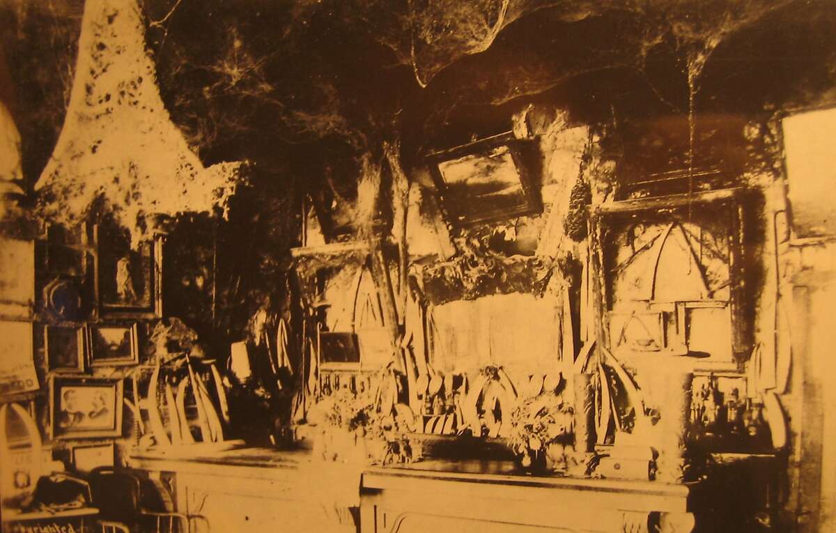 Abe Warner’s Cobweb Palace, a North Beach tavern of the 19th century, with its namesake cobwebs visible.