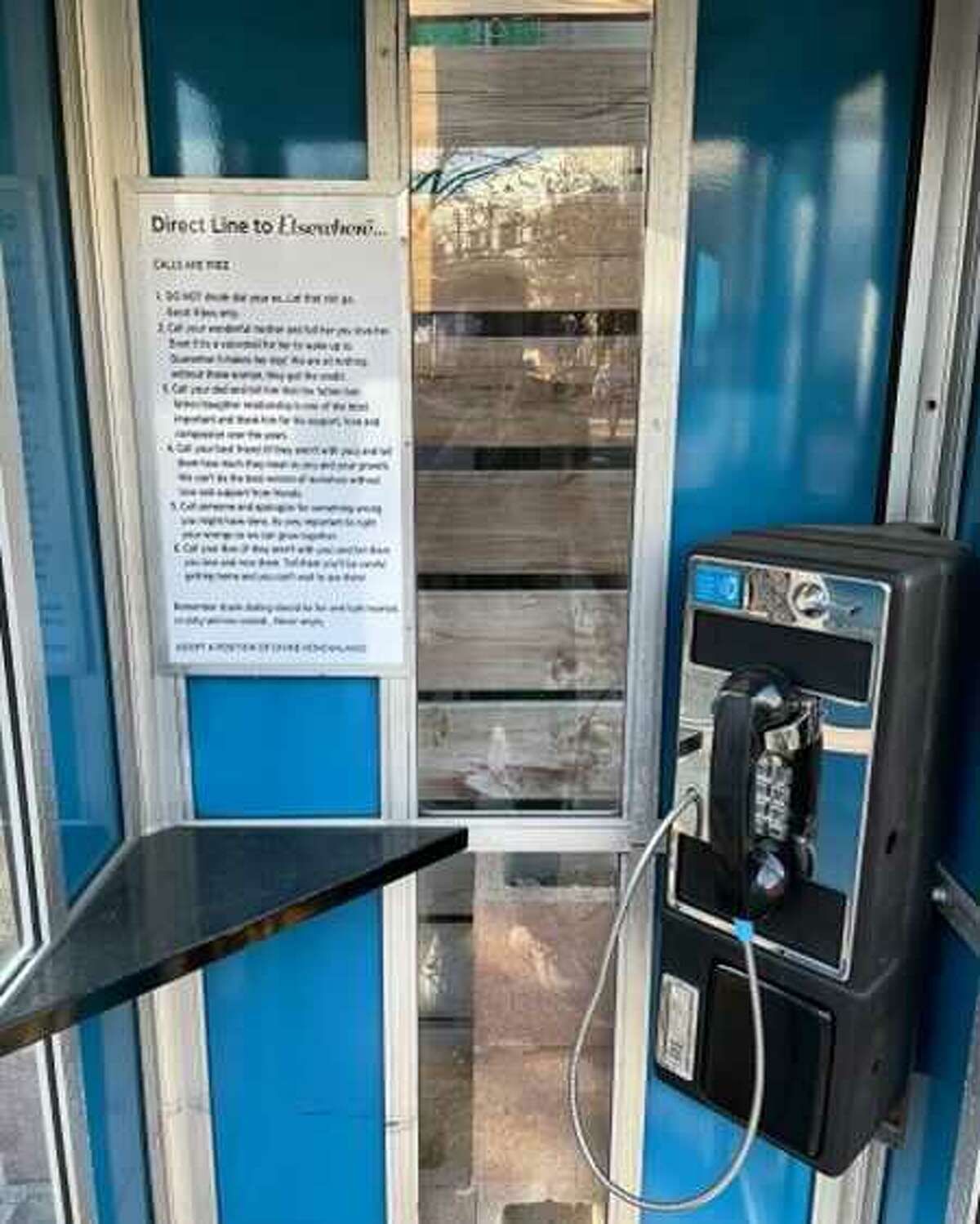In addition to the new balloon ceiling, Fuhrmann brought in a fun 1980s phonebooth that customers can use for free – you just have to follow a list of drunk dialing rules, like not calling that ex.
